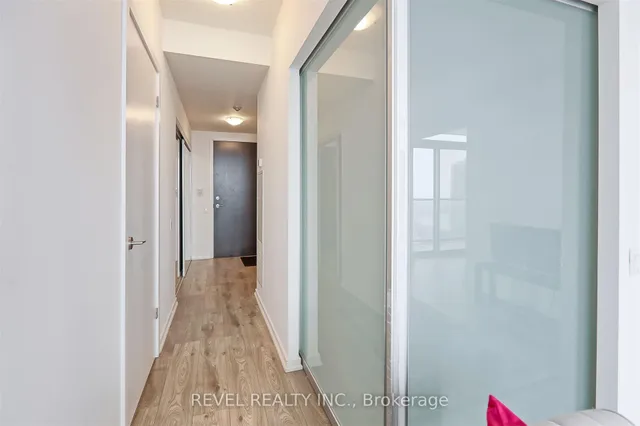 Additional image 5 of 105 The Queensway St