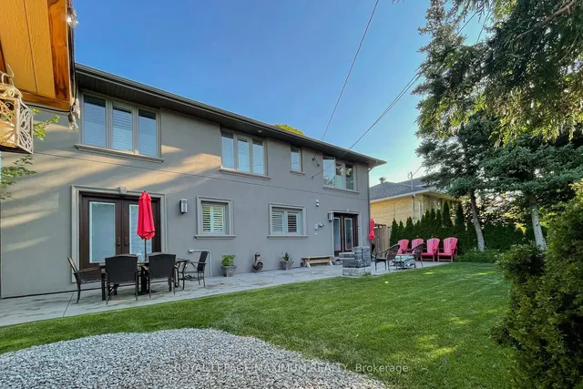 Additional image 38 of 55 Ashmount Cres