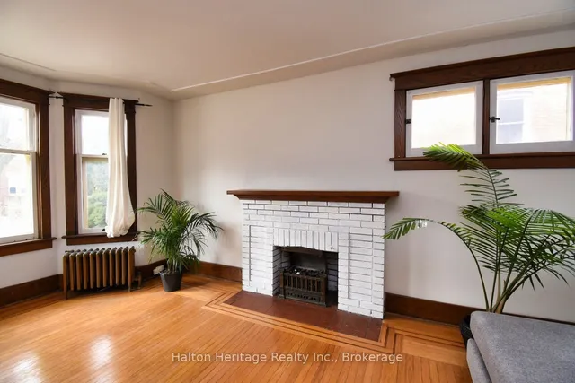 Additional image 12 of 129 Eastbourne Ave