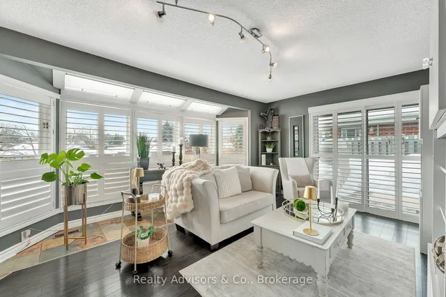 Additional image 10 of 924 Union St