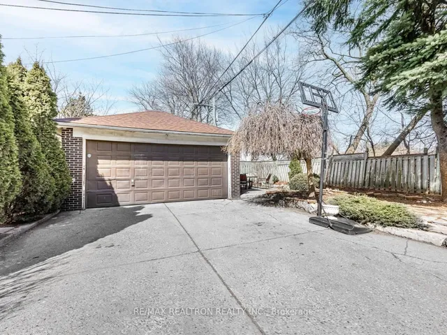 Additional image 13 of 25 Robina Ave