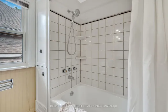 Additional image 25 of 74 Balmoral Ave