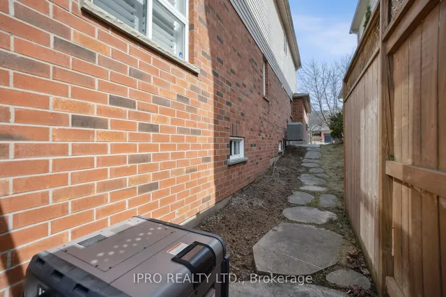 Additional image 40 of 111 Autumn Ridge Tr