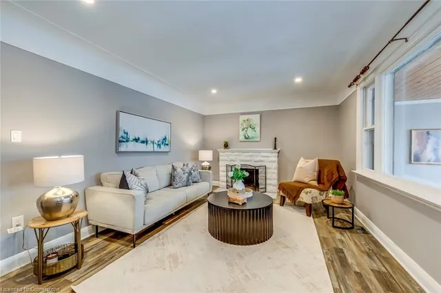 Additional image 8 of 8110 Chippewa Rd