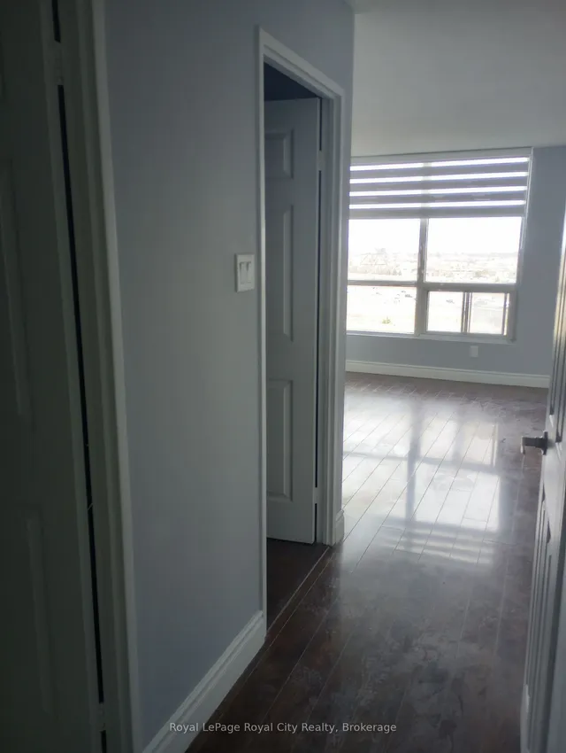 Additional image 17 of 4450 TUCANA Crt Unit 802