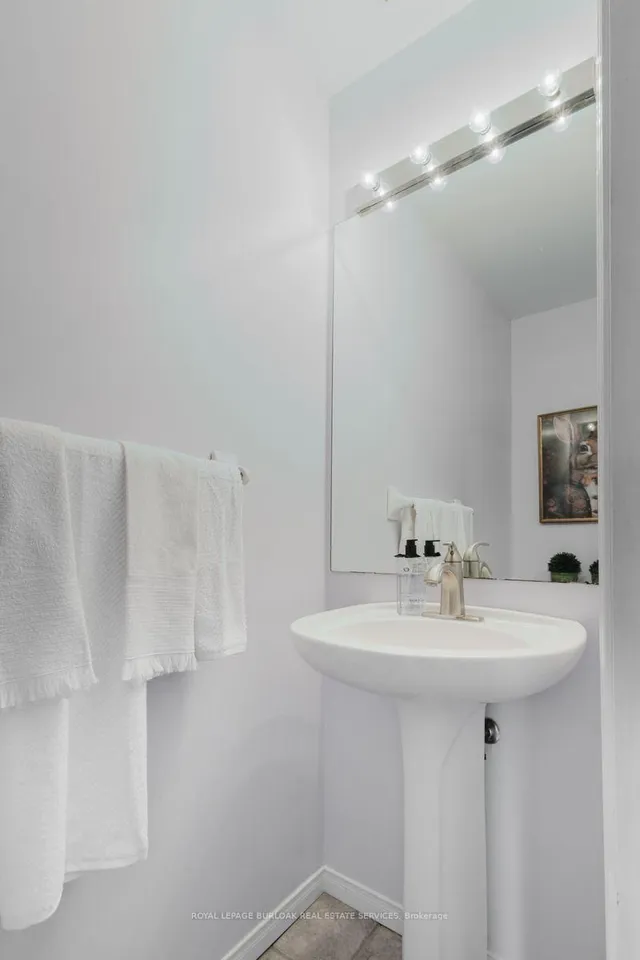 Additional image 15 of 66 Foxborough Dr