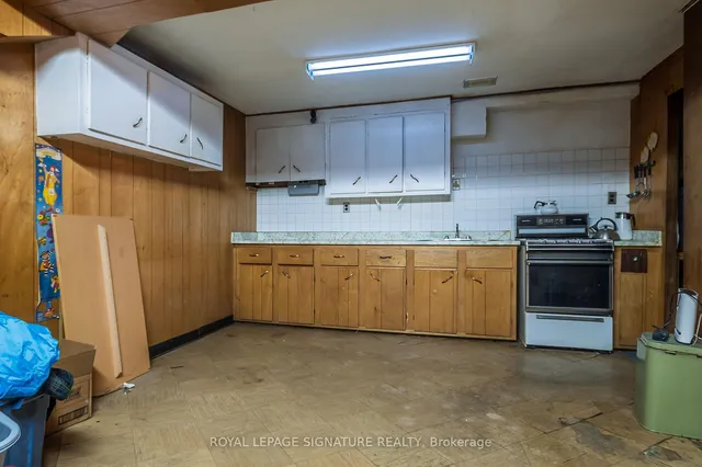 Additional image 24 of 45 Billington Cres