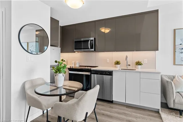 Additional image 5 of 60 Frederick St Unit 712