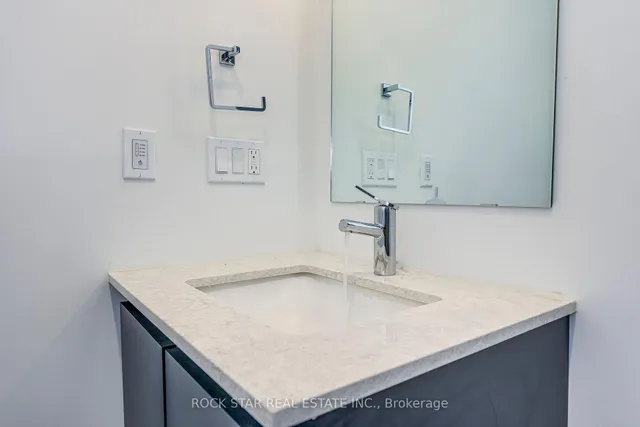 Additional image 25 of 405 Dundas St Unit 216