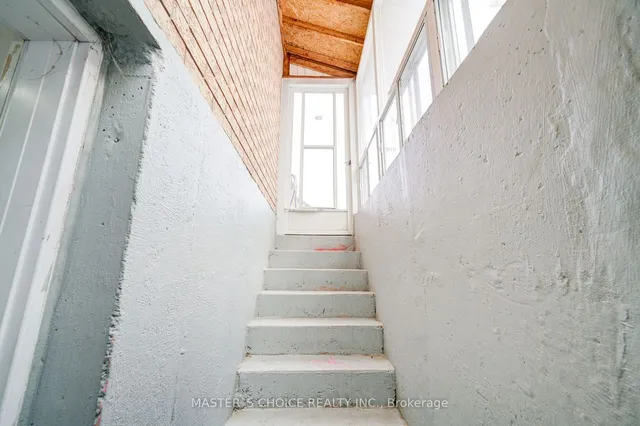 Additional image 38 of 27 Fano Dr