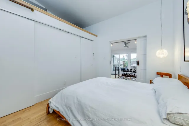 Additional image 36 of 676 Richmond St Unit 208