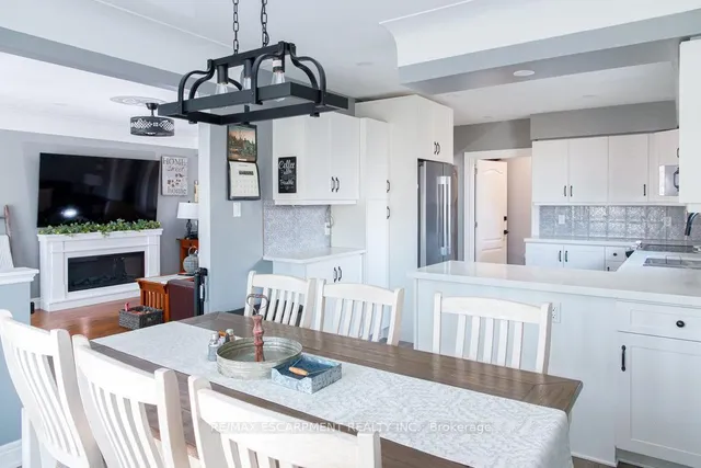 Additional image 13 of 3 Pleasant Ave