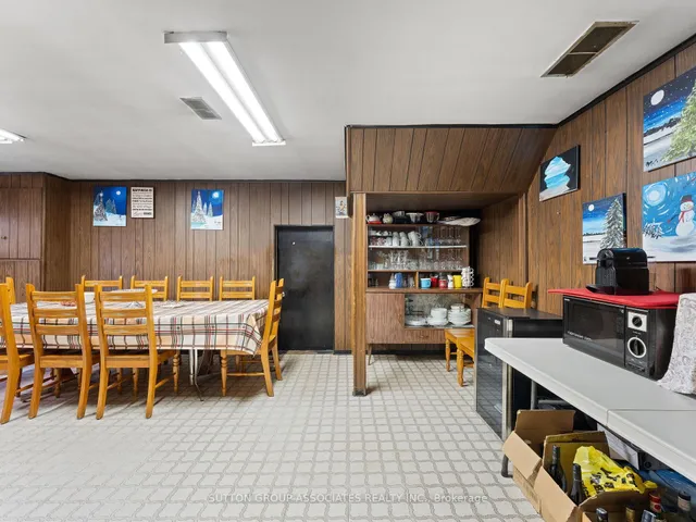 Additional image 27 of 112 Waterloo Ave