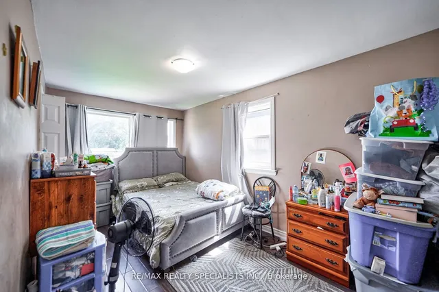 Additional image 28 of 108 Victoria Ave