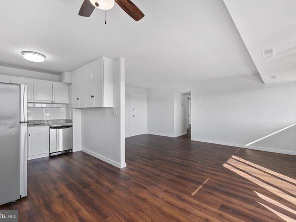401 N Armistead St APT 505, Alexandria, VA 22312
