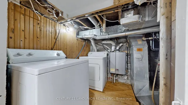 Additional image 40 of 343 Kipling Ave