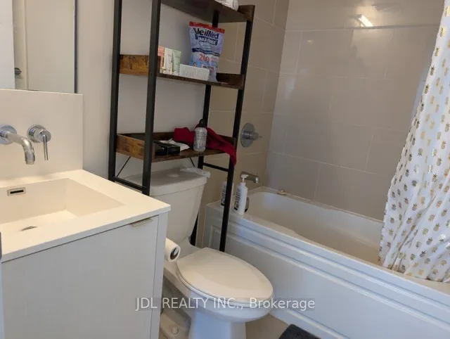 Additional image 2 of 88 harbour St Unit 3011