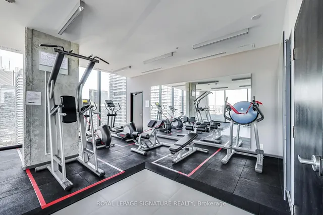 Additional image 39 of 11 Charlotte St Unit 2201