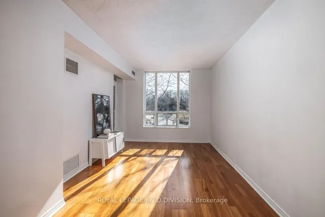 Additional image 2 of 485 Rosewell Ave Unit 207