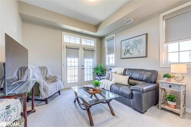 Additional image 30 of 1470 Main St E St