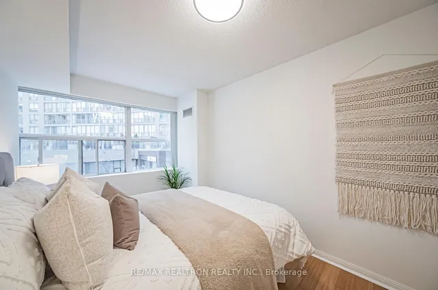 Additional image 28 of 11 St Joseph St Unit 102