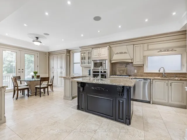 Additional image 9 of 528 Glengrove Ave