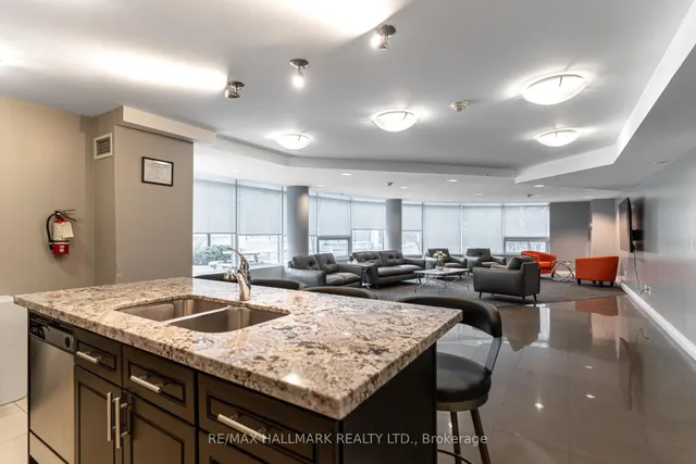 Additional image 38 of 18 Valley Woods Rd Unit 1003