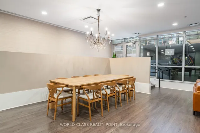 Additional image 29 of 375 King St Unit 705