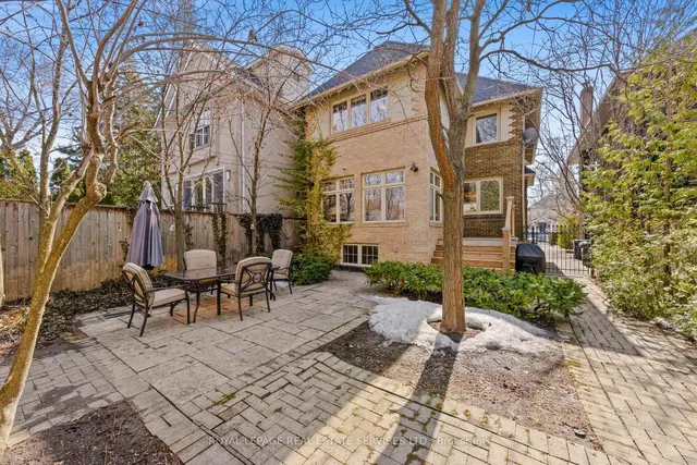 Additional image 42 of 210 Glengrove Ave