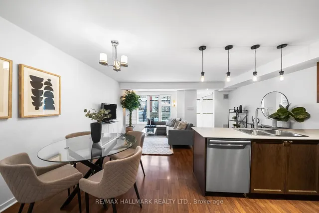 25 Florence Wyle Lane