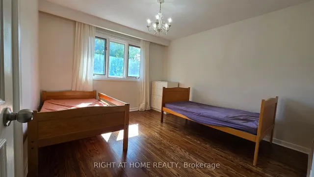 Additional image 21 of 236 York Mills Rd