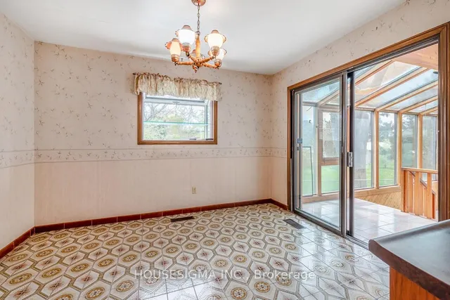 Additional image 12 of 86 Hill Cres