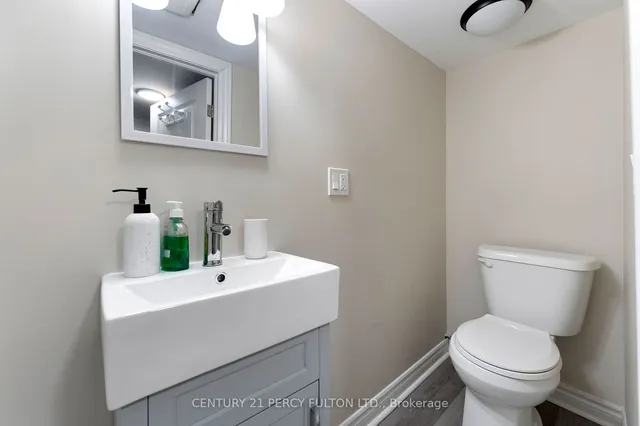 Additional image 25 of 111 Melrose Ave