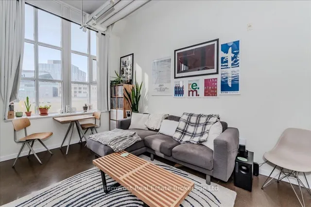 Additional image 13 of 410 King St Unit 222