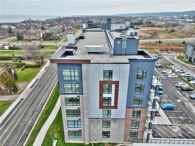 Additional image 9 of 600 North Service Rd Unit 108