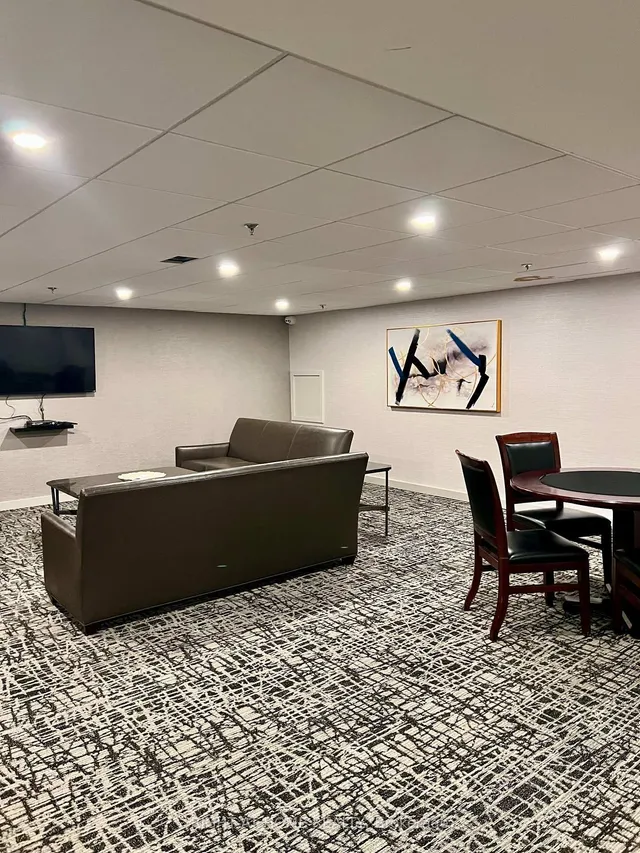 Additional image 42 of 60 Homewood Ave Unit 201