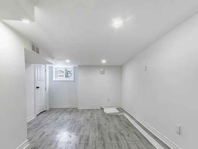 Additional image 30 of 39 Madison Ave