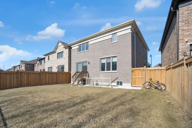 Additional image 48 of 594 Queen Mary Dr