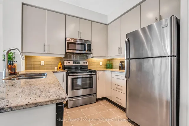 Additional image 8 of 33 Bay St Unit 2708