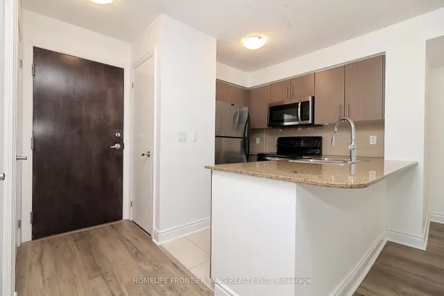 Additional image 2 of 12 Yonge St Unit 1206