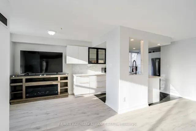 Additional image 19 of 30 Malta Ave Unit 307