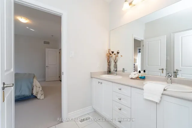 Additional image 37 of 945 PONDCLIFFE Crt