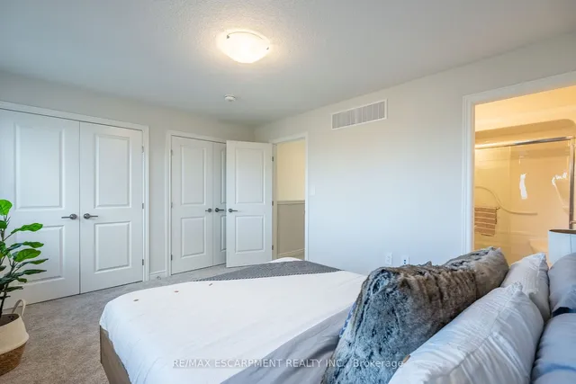 Additional image 29 of 2620 Binbrook Rd Unit 205