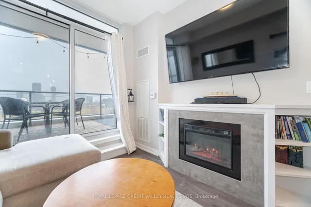 Additional image 13 of 32 Forest Manor Rd Unit 413