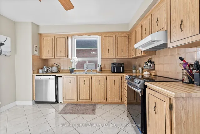 Additional image 14 of 53 Beechborough Ave