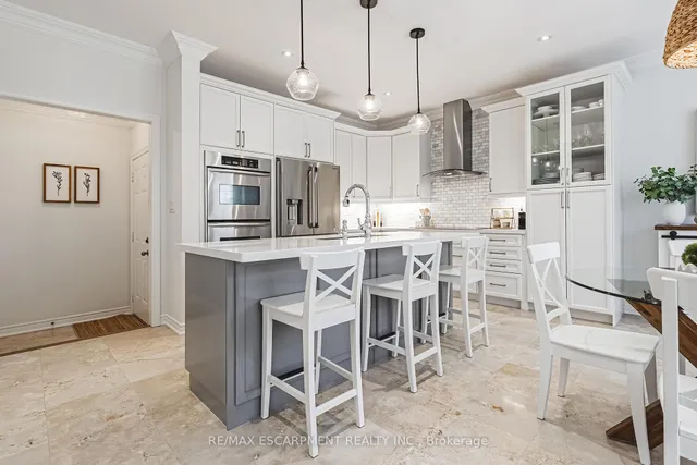 Additional image 6 of 4670 Webb St