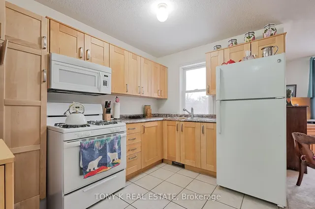 Additional image 9 of 4651C Kingston Rd