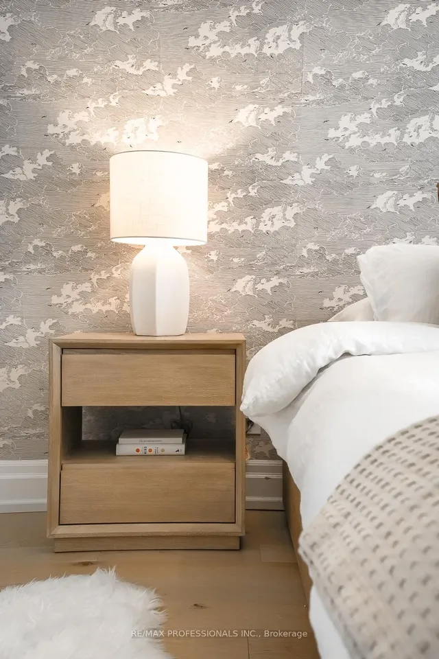 Additional image 13 of 21 Alhambra Ave