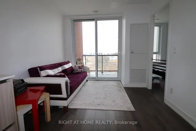 Additional image 9 of 3100 Keele St Unit 612