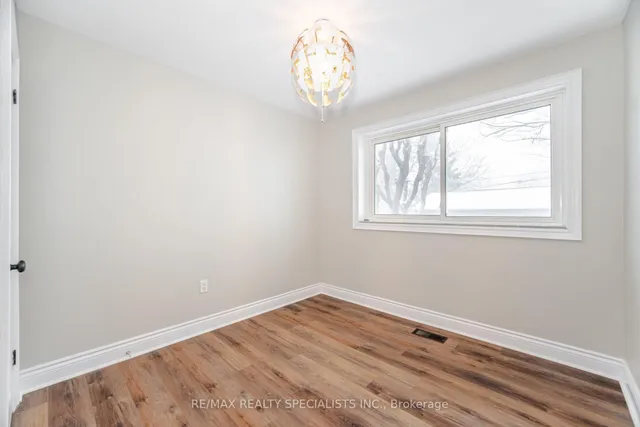 Additional image 22 of 14 Marsden Cres